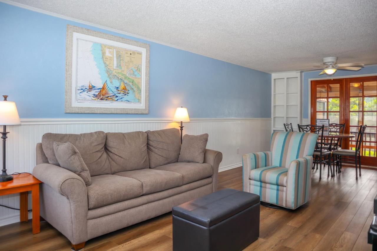 River Wilderness Waterfront Cabins Everglades City Εξωτερικό φωτογραφία